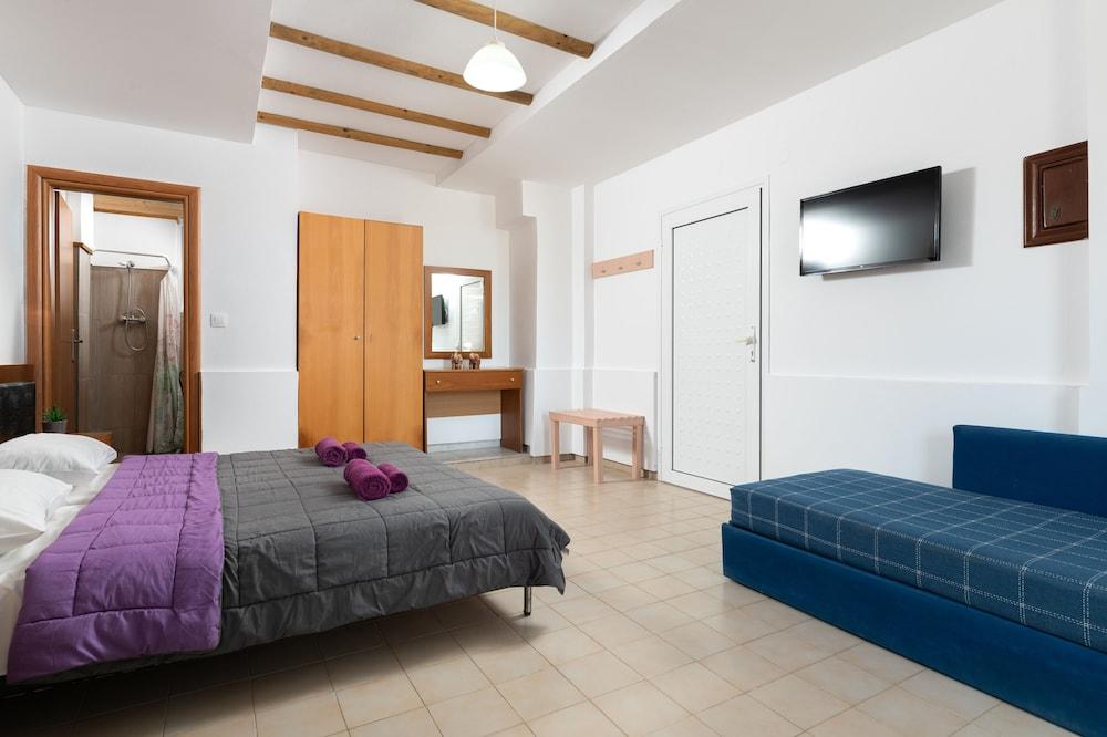 Marietta Hotel Apartments Пастида Экстерьер фото