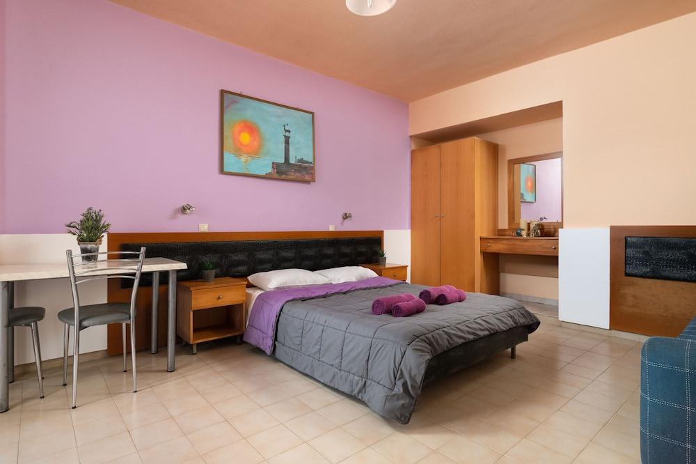 Marietta Hotel Apartments Пастида Экстерьер фото