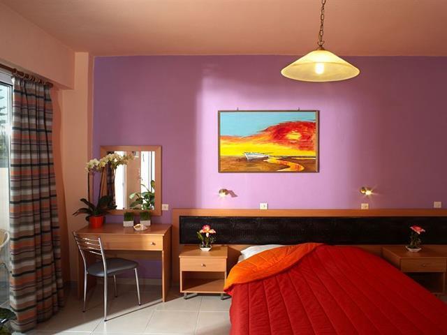 Marietta Hotel Apartments Пастида Экстерьер фото