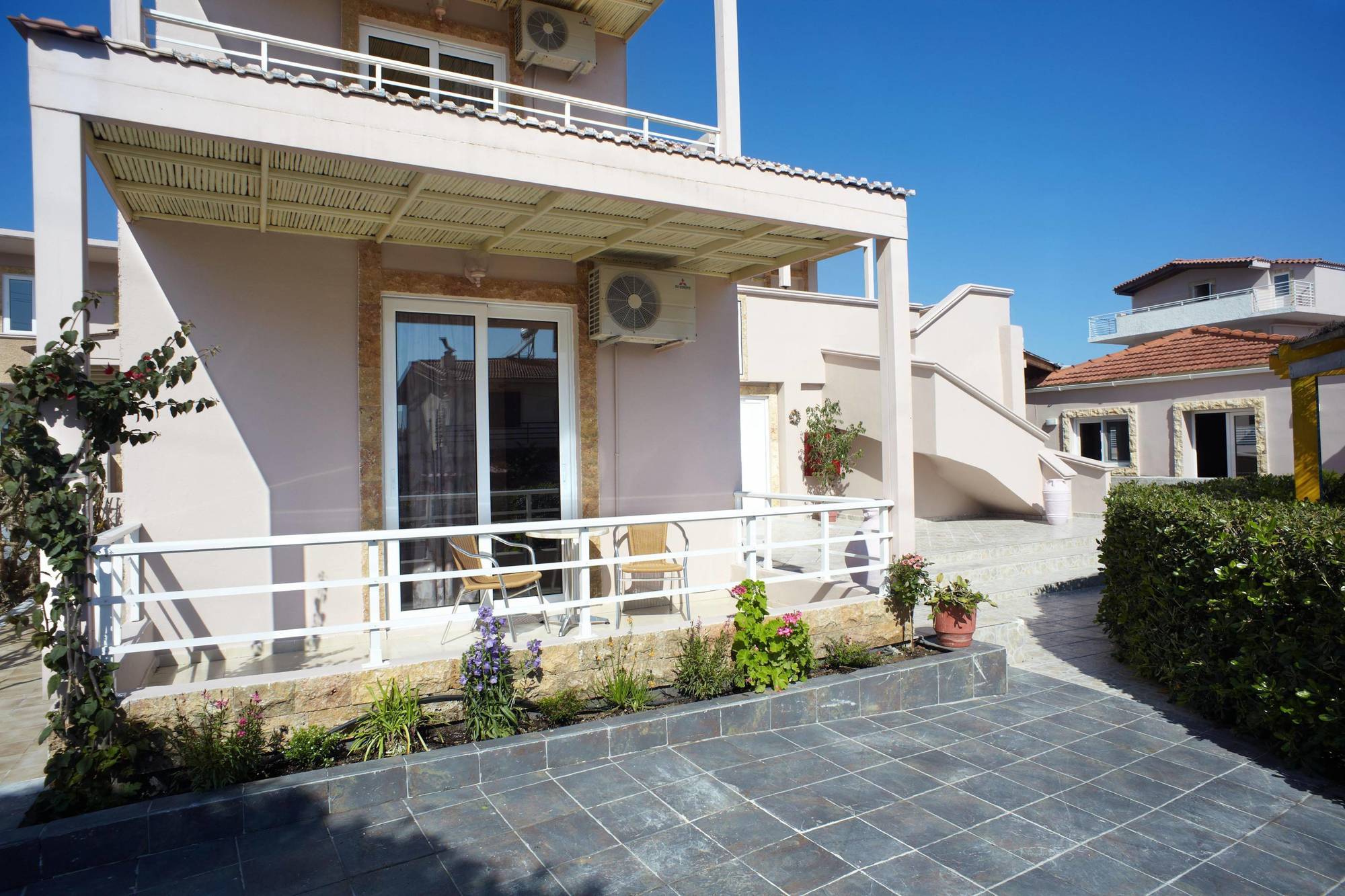 Marietta Hotel Apartments Пастида Экстерьер фото