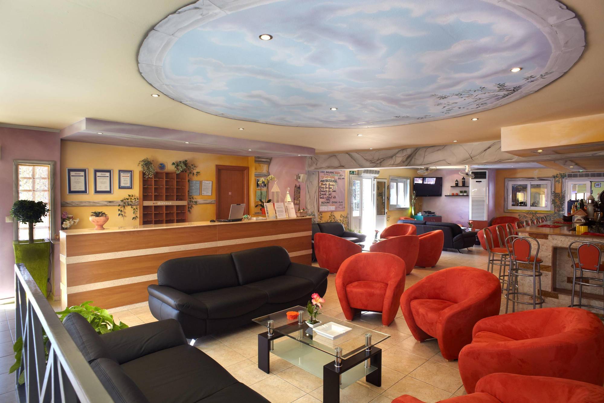 Marietta Hotel Apartments Пастида Экстерьер фото