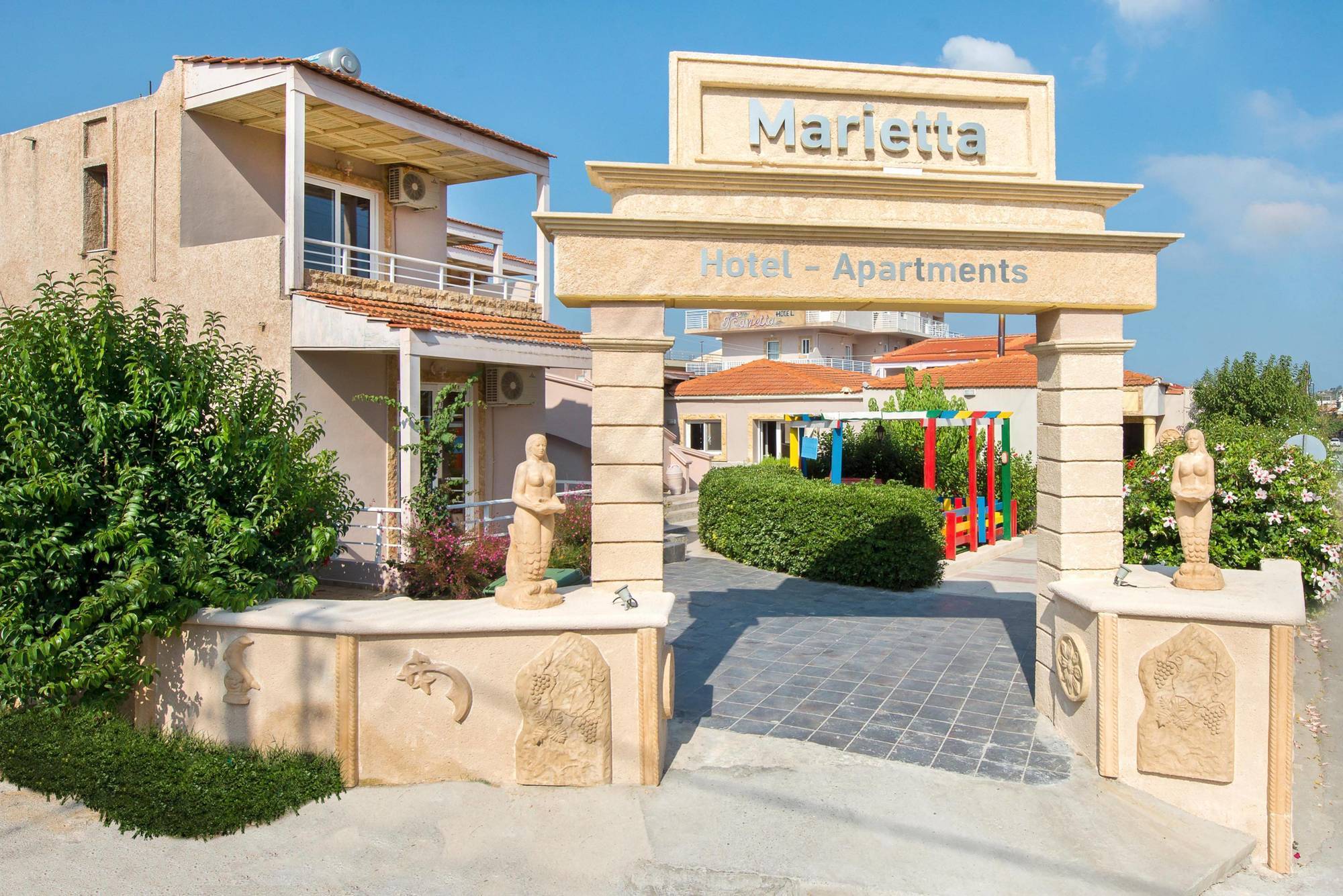 Marietta Hotel Apartments Пастида Экстерьер фото